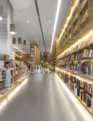 1102-saraiva-fernando-guerra-70-aspect-ratio-924x1180