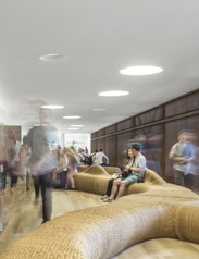 142-1-aspect-ratio-924x1180