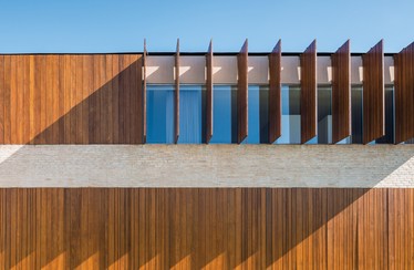 25b-aspect-ratio-1872x920