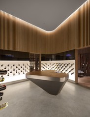 31-aspect-ratio-924x1180