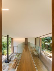 089-aspect-ratio-924x1180