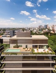 425-aspect-ratio-924x1180