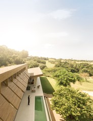 025-aspect-ratio-924x1180