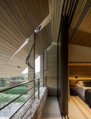 194-aspect-ratio-924x1180