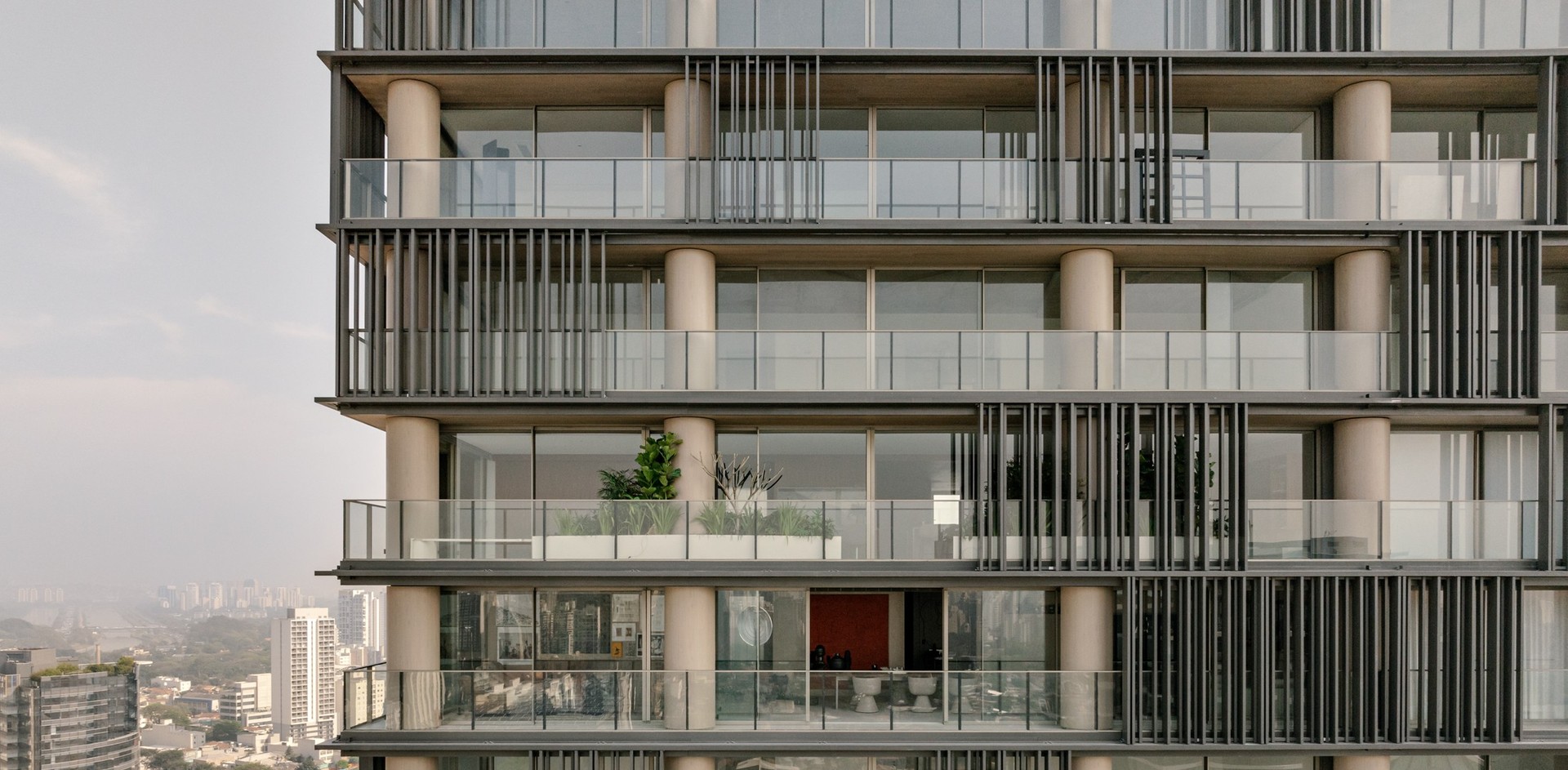 Henrique Monteiro Square + Pulso Hotel